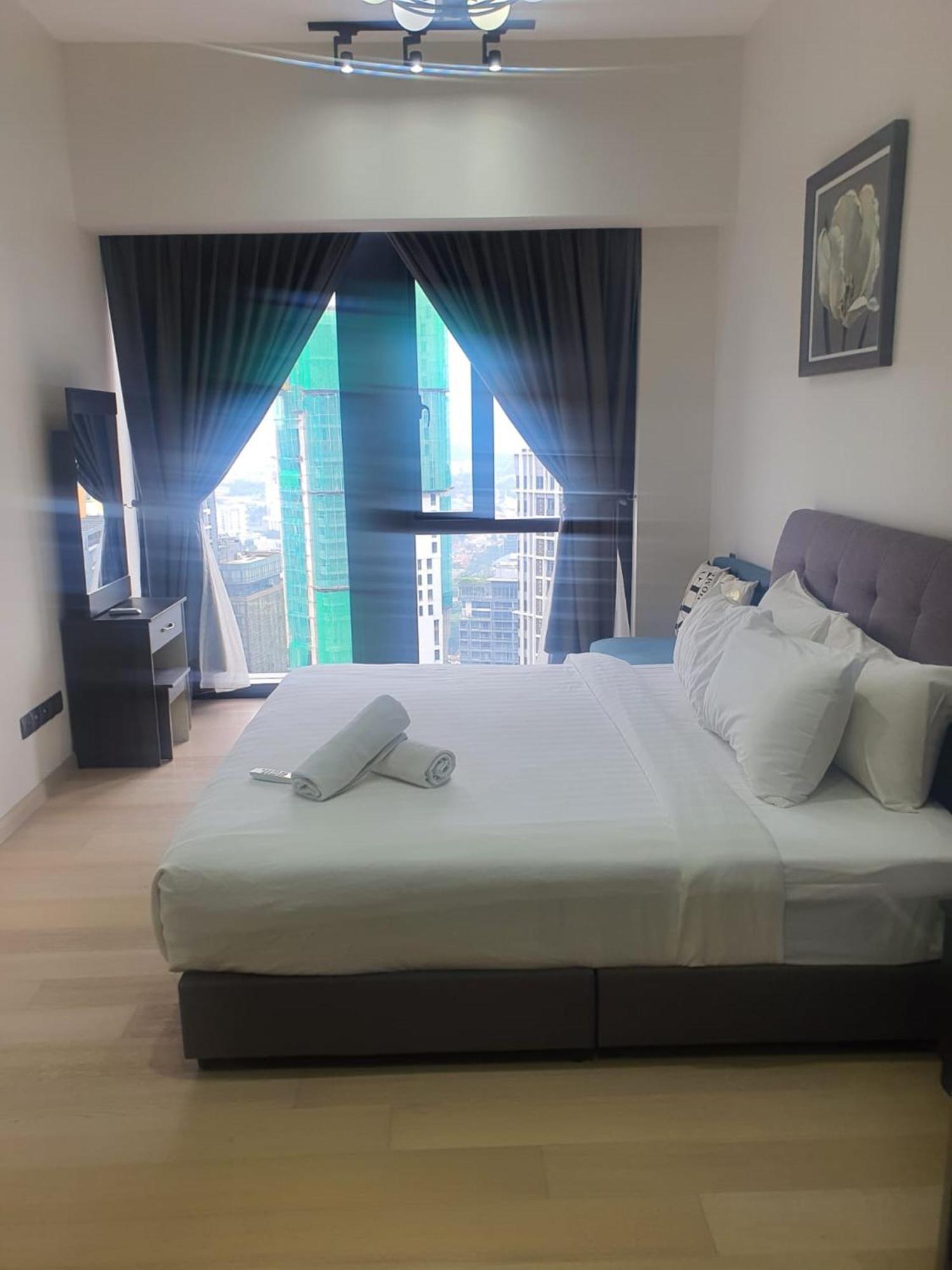 Klcc Beyond Hospitality Suites Star Κουάλα Λουμπούρ Εξωτερικό φωτογραφία