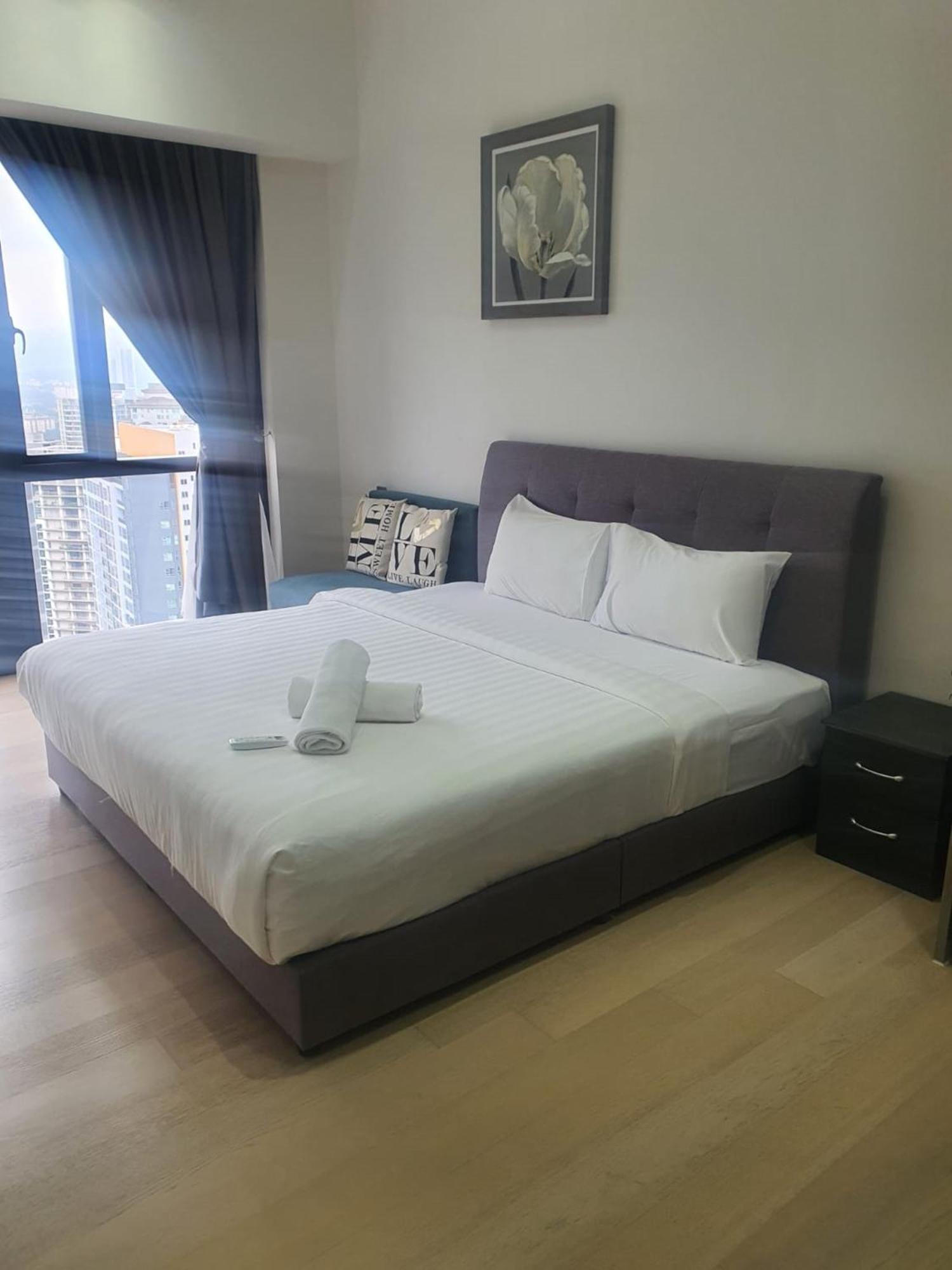 Klcc Beyond Hospitality Suites Star Κουάλα Λουμπούρ Εξωτερικό φωτογραφία